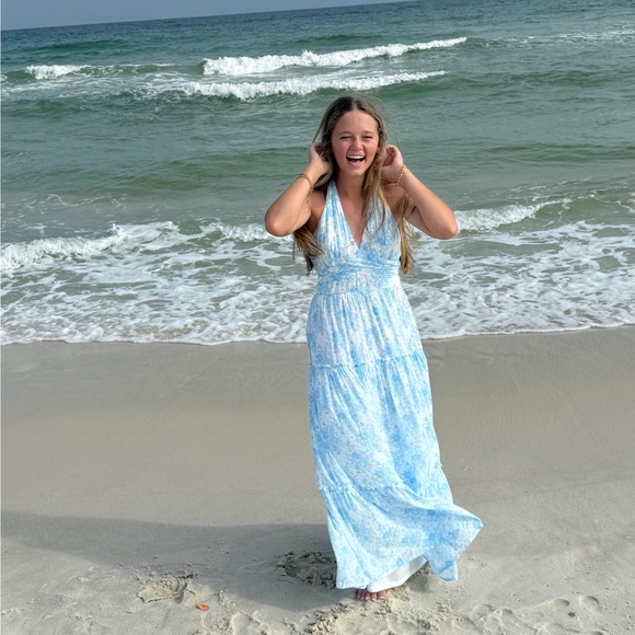 ella_chauvin